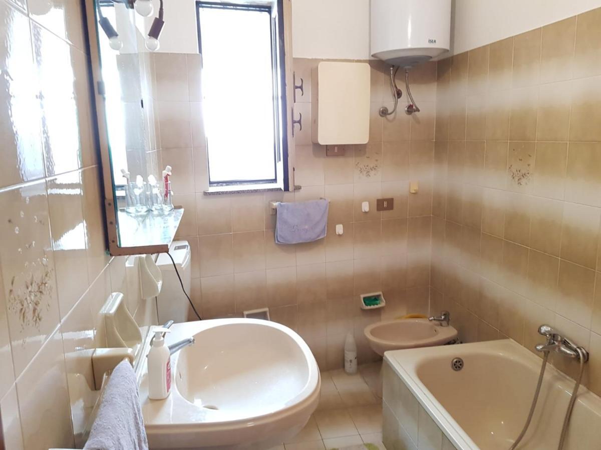 Casa Tranquilla E Luminosa Con Terrazzo A Due Passi Dal Mare Lejlighed Brolo Eksteriør billede